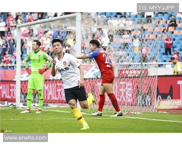 重庆足球队荣登足球节奏排行榜首位引领全国足球潮流